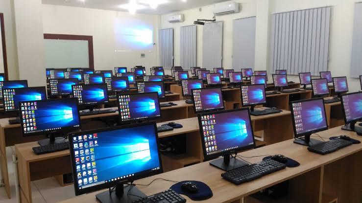 Lab Komputer